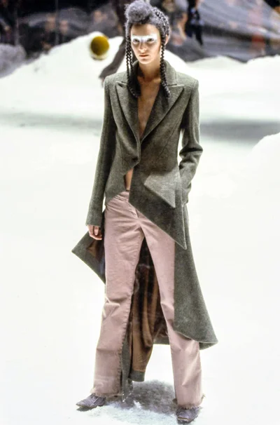 Look 19